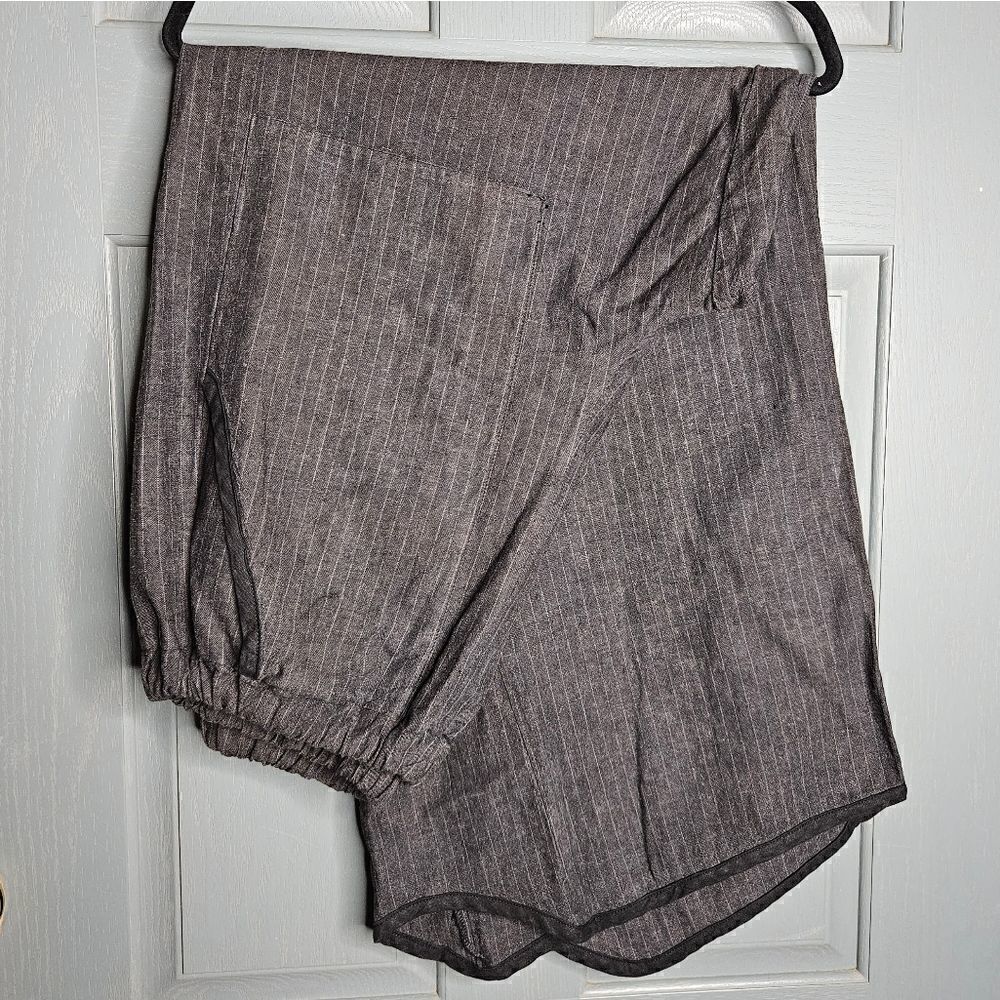 Cynthia Ashby wide leg pant, charcoal and black, size large